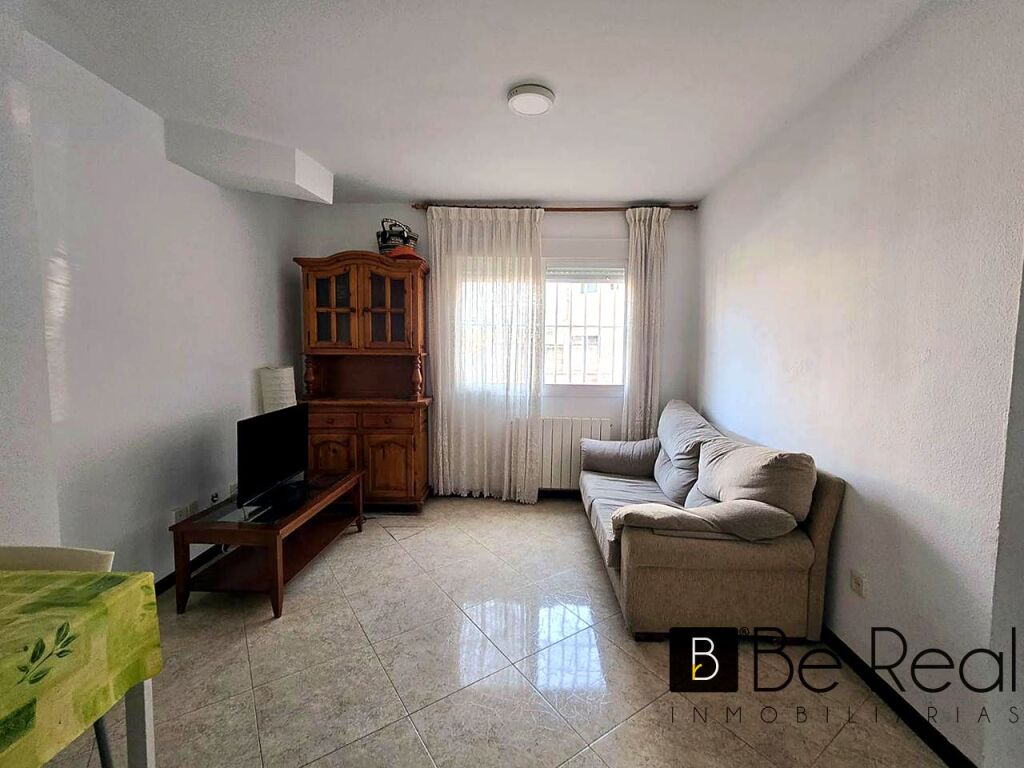 Imagen 3 de EXCELENTE PISO EXTERIOR DE 2 HABITACIONES EN VALDEMORILLO.