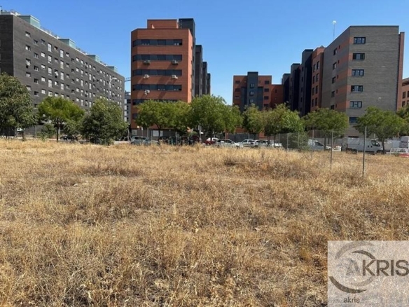 Imagen 1 de TERRENO PARA INVERTIR EN VILLAVERDE