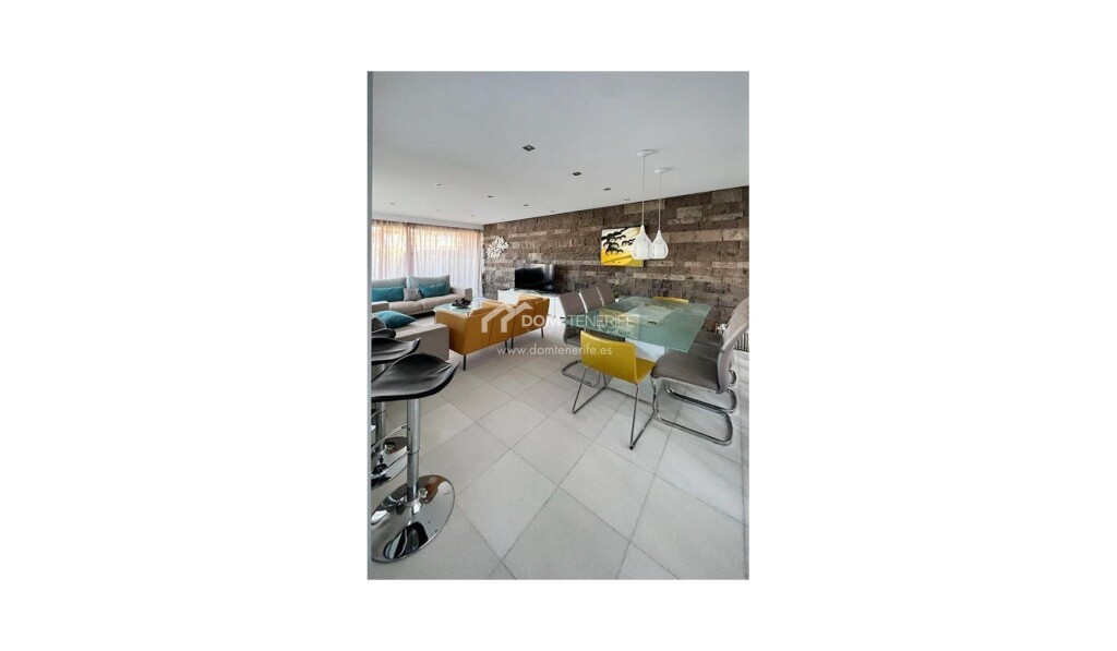 Imagen 3 de Casa-Chalet en Venta en Adeje Santa Cruz de Tenerife