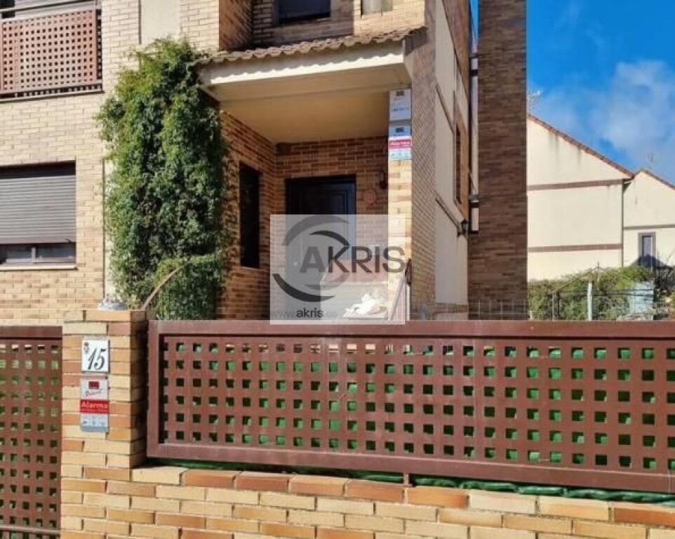 NO SE PUEDE VISITAR!! EN LAS VENTAS DE RETAMOSA