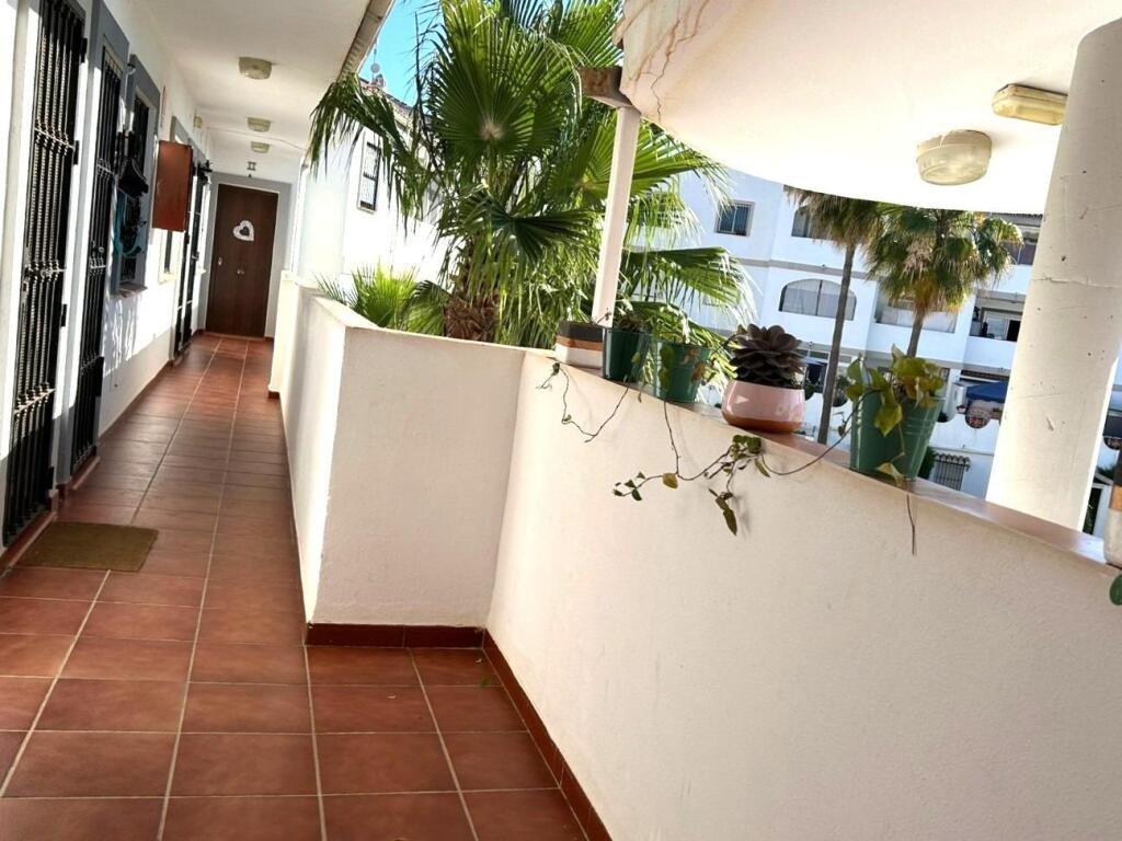 Imagen 4 de PISO EN VENTA 2 HAB.  EN CERROS DEL AGUILA - MIJAS