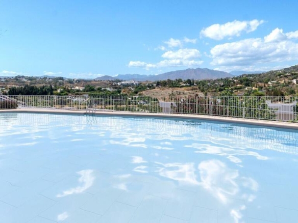 2 GARAJE y TRASTERO!!