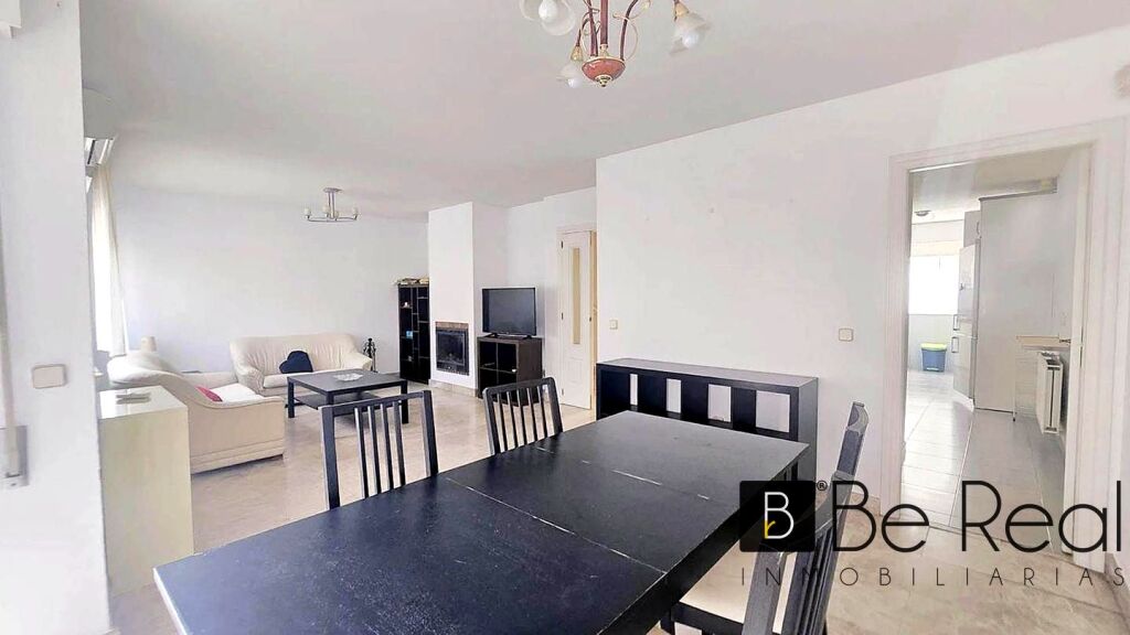 Imagen 2 de ESTUDIANTES ALQUILER DE 4 HABITACIONES EN CHALET PAREADO EN VILLANUEVA DE LA CAÑADA (MADRID).