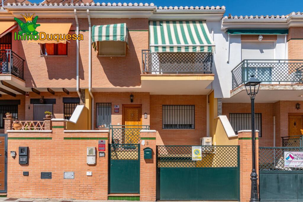 Imagen 3 de Casa adosada en la entrada de Ogijares (Junto al PTS)