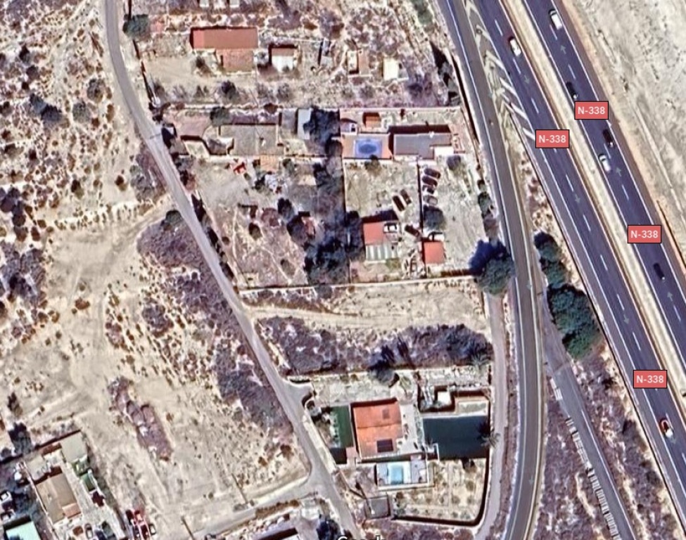 Imagen 2 de Casa de campo-Masía en Venta en Torrellano Alicante