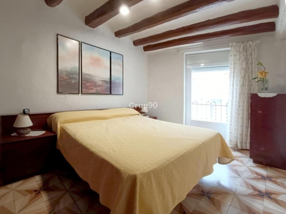 Imagen 4 de Casa de pueblo en venta en el centro de Bell-lloc d'Urgell ✨ ¡Oportunidad única a solo 14 minutos de Lleida!