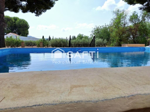 Imagen 1 de "Tu rincón ideal: Paz y naturaleza cerca de Villena y sin comisión".