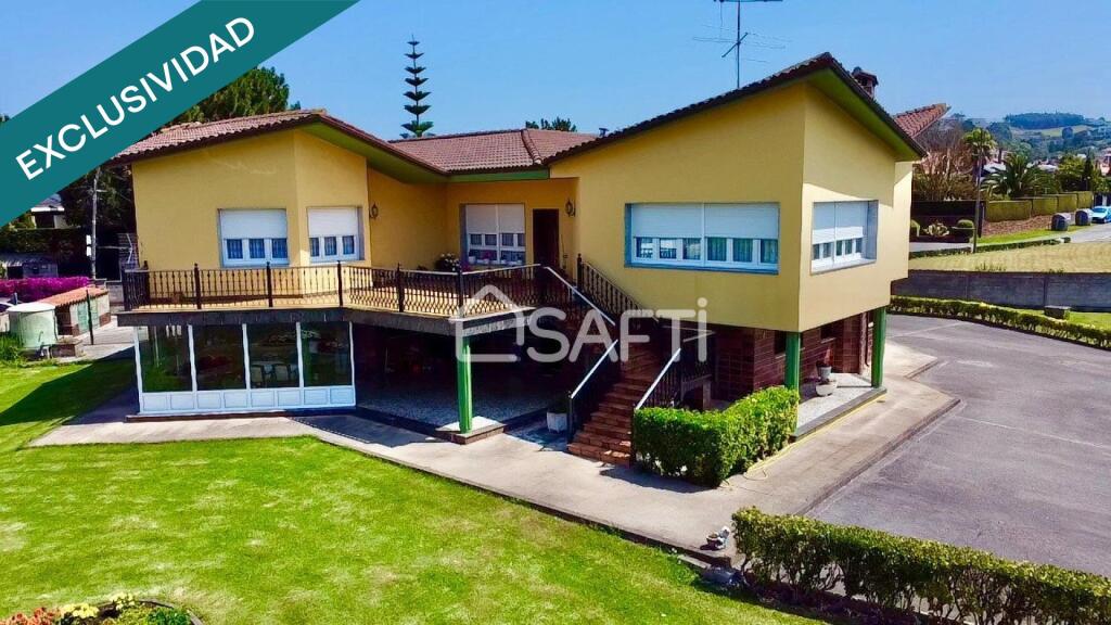 Imagen 2 de Chalet exclusivo en parcela privada en el centro de Gijón