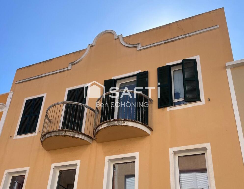 Imagen 3 de Local Duplex amplio y soleado en el centro de Ciutadella