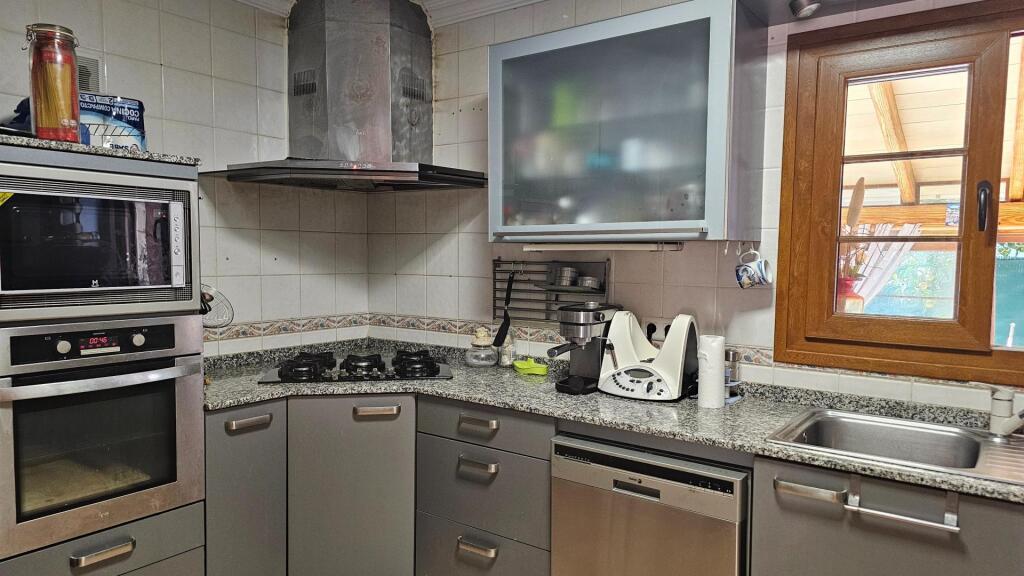 Imagen 2 de Casa pareada ubicada en la tranquila Urbanización de Sa Torre.