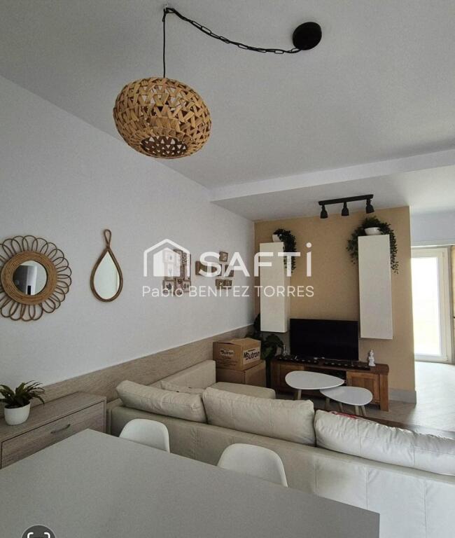 Imagen 2 de “Tu hogar a 100 metros de la playa de La Barrosa.”