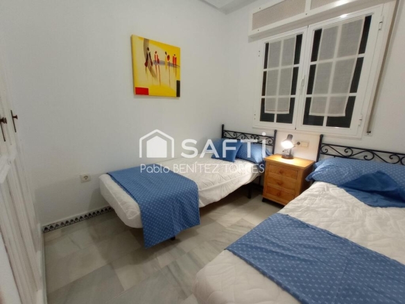 Imagen 4 de "Tu hogar ideal a 500m de la playa de La Barrosa."