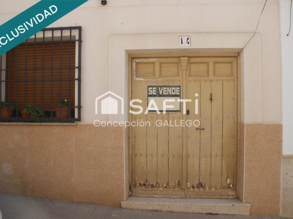 Imagen 1 de Casa solar para reconstruir