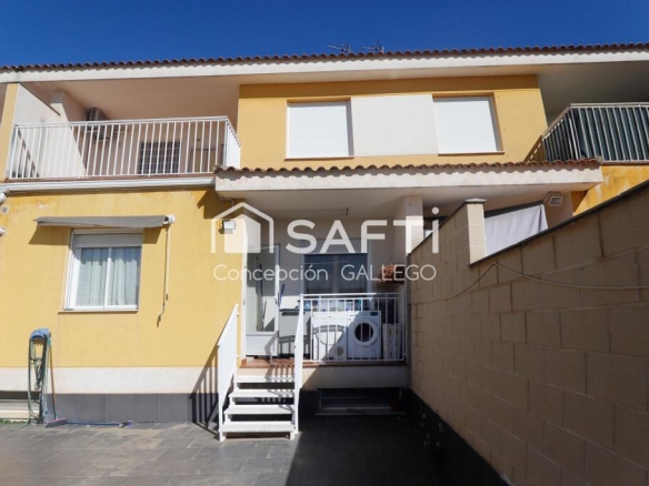 Imagen 2 de CASA ADOSADA EN CAMPO DE CRIPTANA