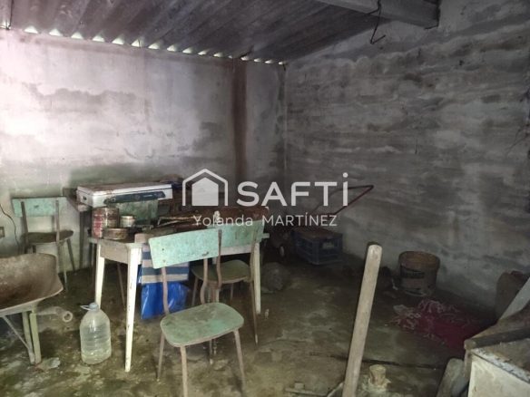 Imagen 4 de Finca rústica con agua y luz