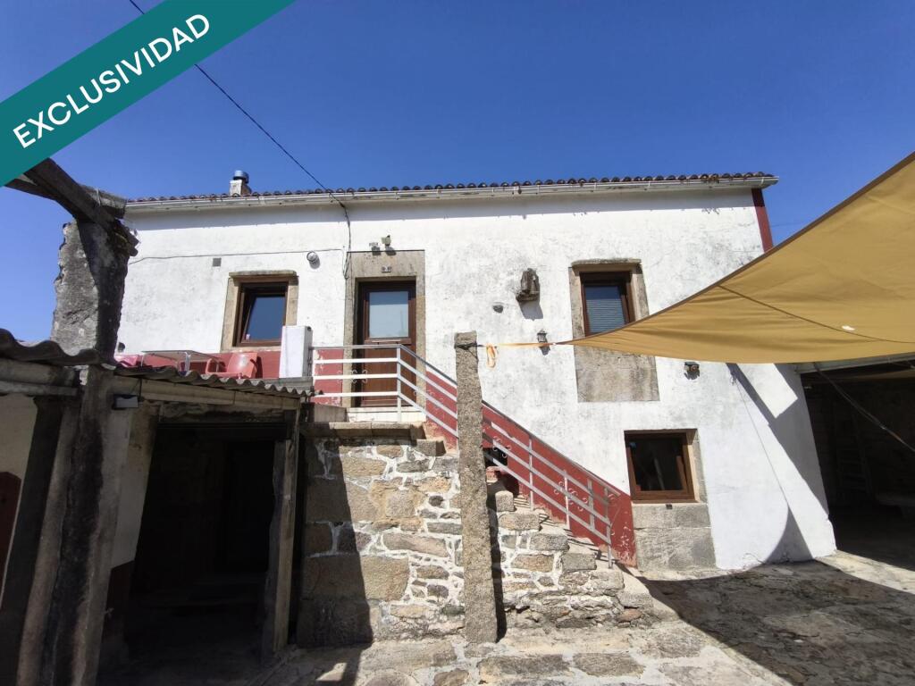 Imagen 2 de SE VENDEN 2 CASAS RÚSTICAS EN QUEIRUGA - PORTO DO SON