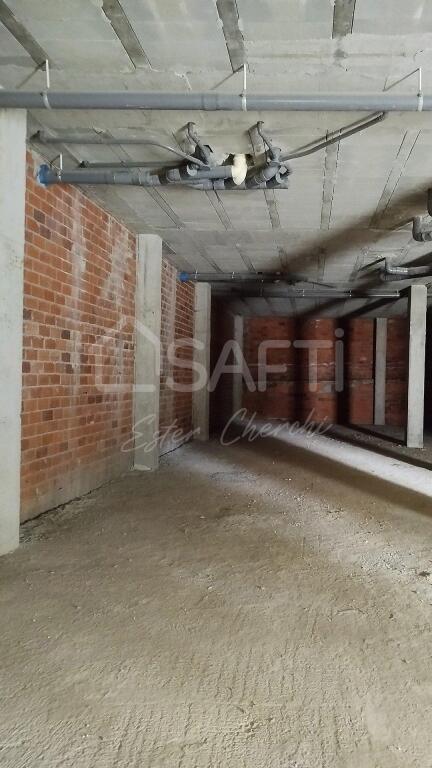 Imagen 2 de Local amplio y versátil en excelente ubicación en Milladoiro