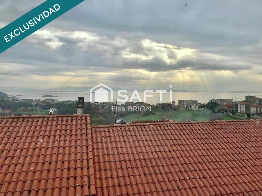 Imagen 4 de Amplia casa en con terraza cubierta
