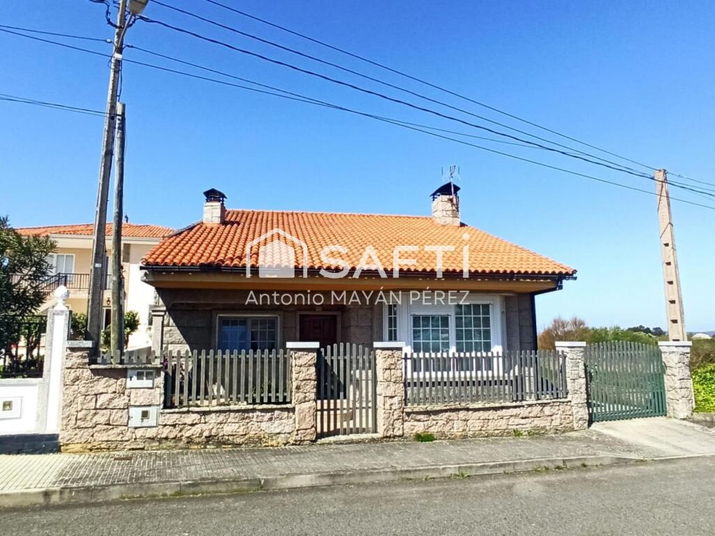 Imagen 2 de CASA-CHALET EN VENTA EN AGUIÑO - RIBEIRA