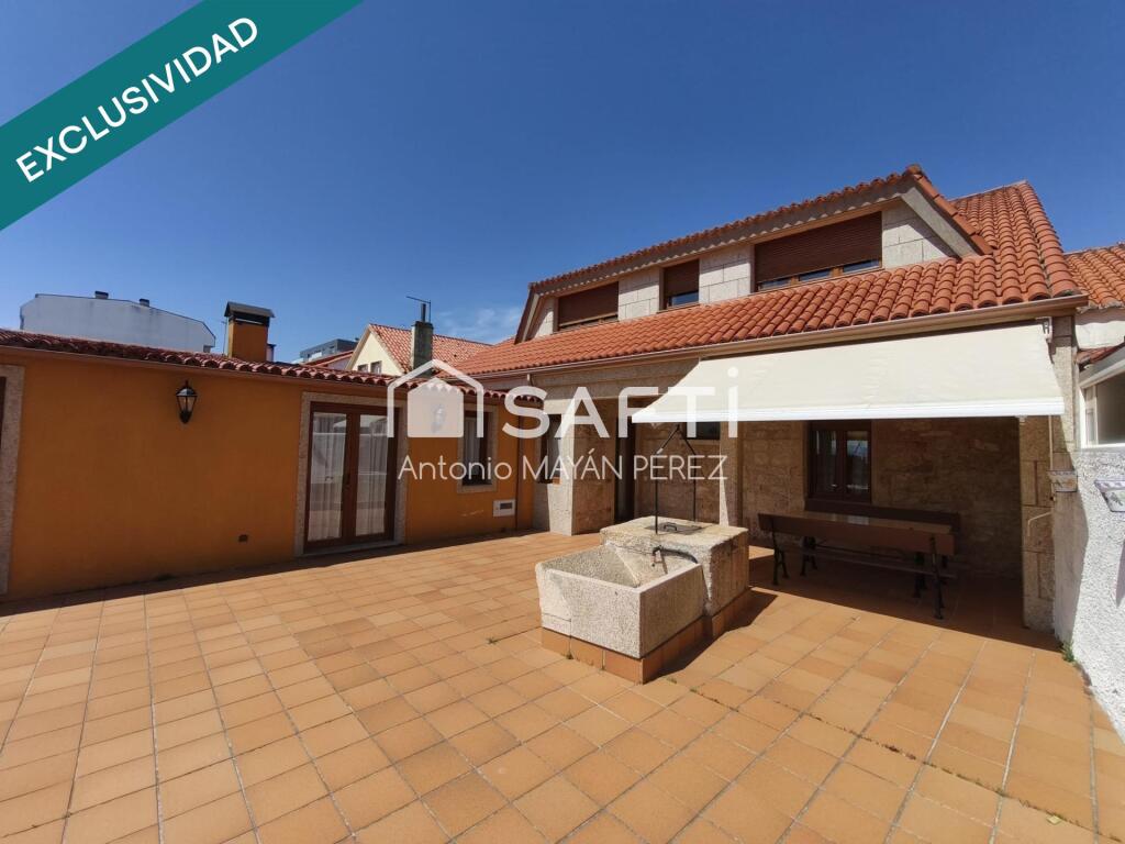 Imagen 4 de CASA EN VENTA EN PRIMERA LINEA DE PLAYA EN RIBEIRA