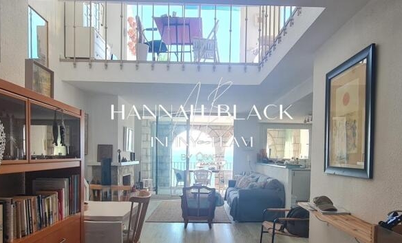 Imagen 2 de Duplex en primera línea de mar en "Punta de L'olla"