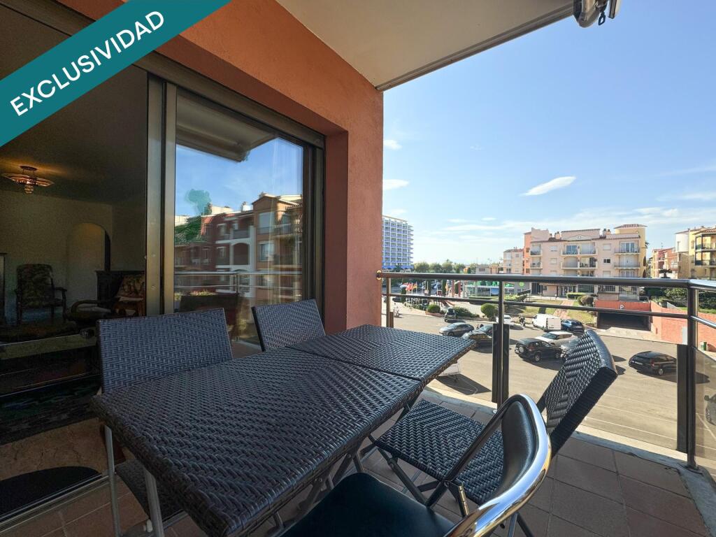 Imagen 2 de ¡En Exclusiva!  a 50 metros de la Playa.