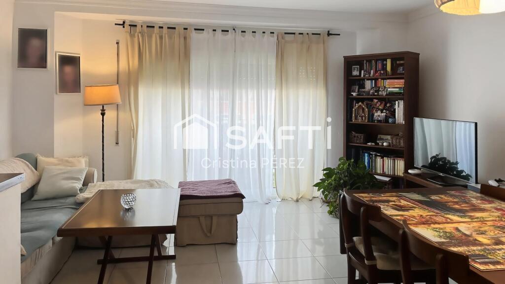 Imagen 3 de Vivienda en Los Pinos con local comercial de 65m²
