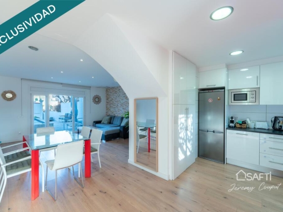 Imagen 4 de Casa con amarre privado en Empuriabrava