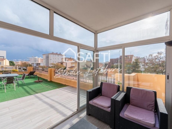 Imagen 3 de Apartamento luminoso con amplia terraza y vistas despejadas