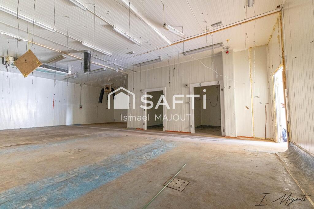 Imagen 3 de Venta de Nave Industrial en Forallac