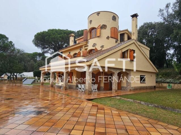 Imagen 1 de No es una propiedad para cualquiera. Solo quienes valoran la exclusividad sabrán apreciarla.