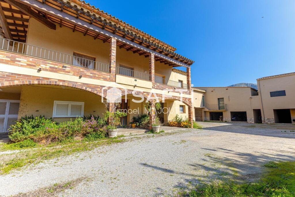 Imagen 3 de Encantadora casa de pueblo en Ullà.