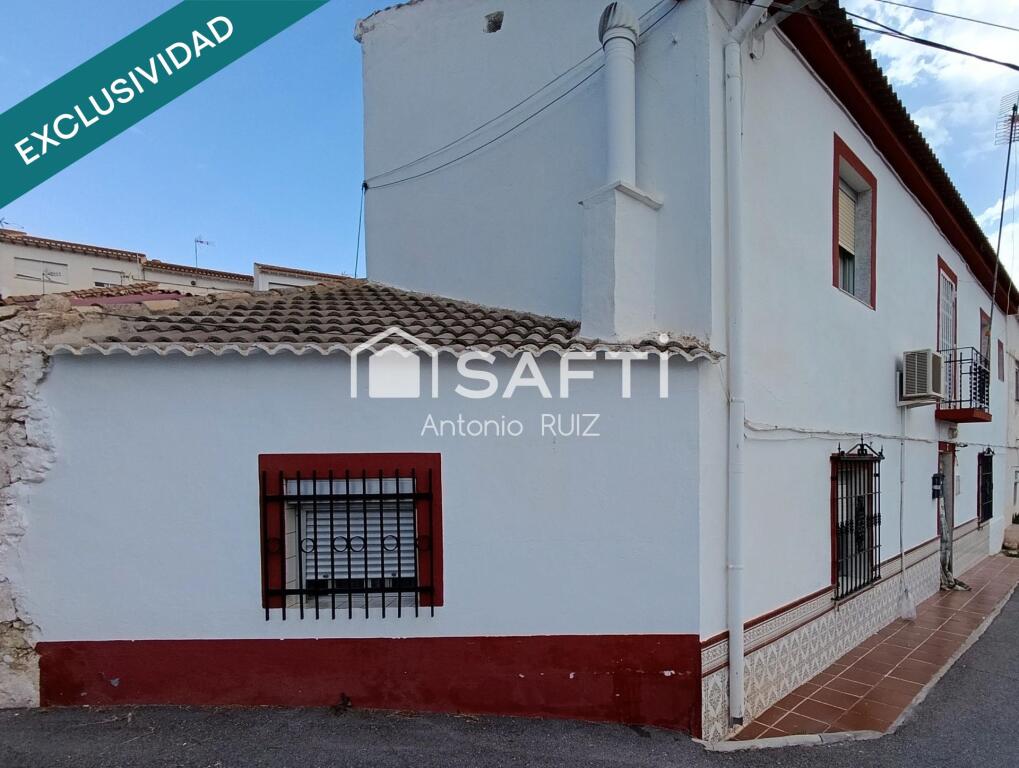 más un terreno de 168m² .SIN COMISIÓN DE COMPRA