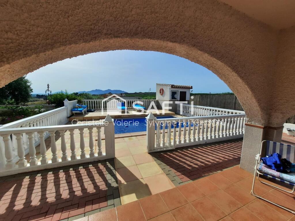 piscina y garaje