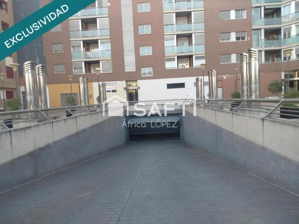 Imagen 1 de GARAJE EN EXCLUSIVA  SANTIAGO Y ZARAICHE.