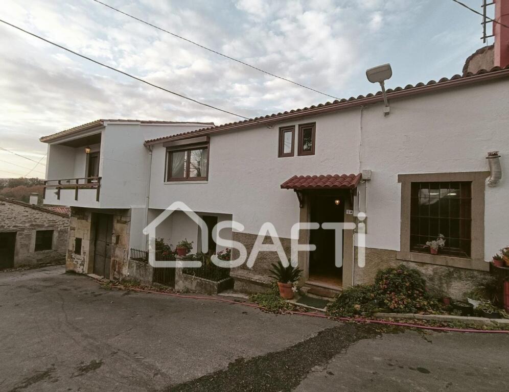Imagen 2 de ENCANTADORA CASA RÚSTICA REFORMADA EN LALÍN