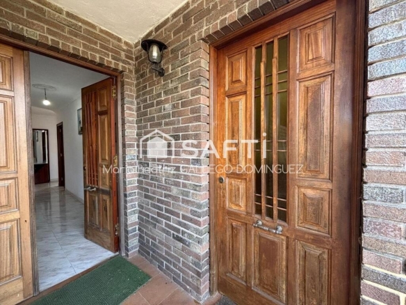 Imagen 2 de SE VENDE CASA EN NESPEREIRA - PAZOS DE BORBEN - PONTEVEDRA