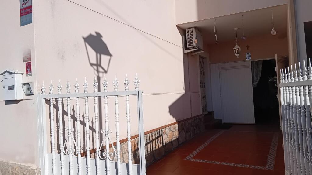 Imagen 3 de ¡Descubre tu nuevo hogar en San Román de los Montes!