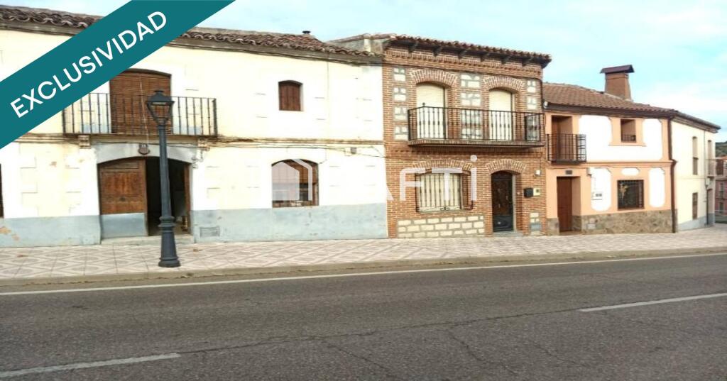 Imagen 2 de ¡EXCELENTE OPORTUNIDAD EN EL CORAZON DEL PUEBLO!