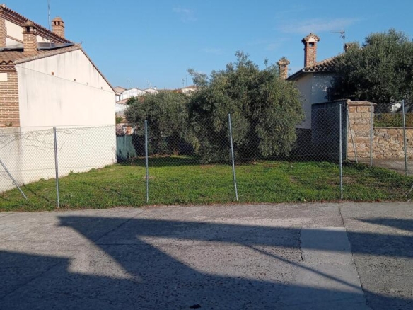 Imagen 4 de Solar urbano de 365 m² con todos los servicios