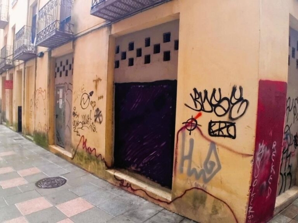 Imagen 2 de Oportunidad Única en el Corazón de Talavera de la Reina: Local Multifuncional de 116 m²