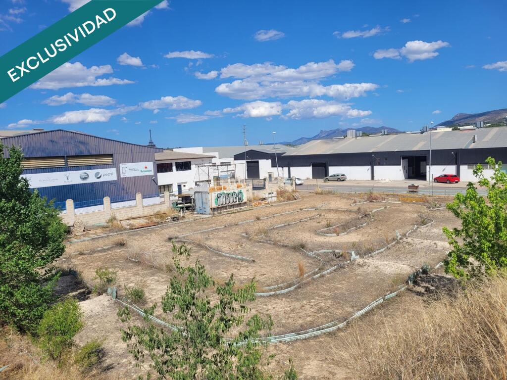 Imagen 2 de EXCELENTE OPORTUNIDAD. SOLAR INDUSTRIAL EN ONTINYENT.