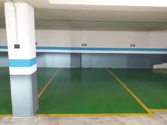 Imagen 4 de GARAJE EN EL AREA 20 DE ONTINYENT.