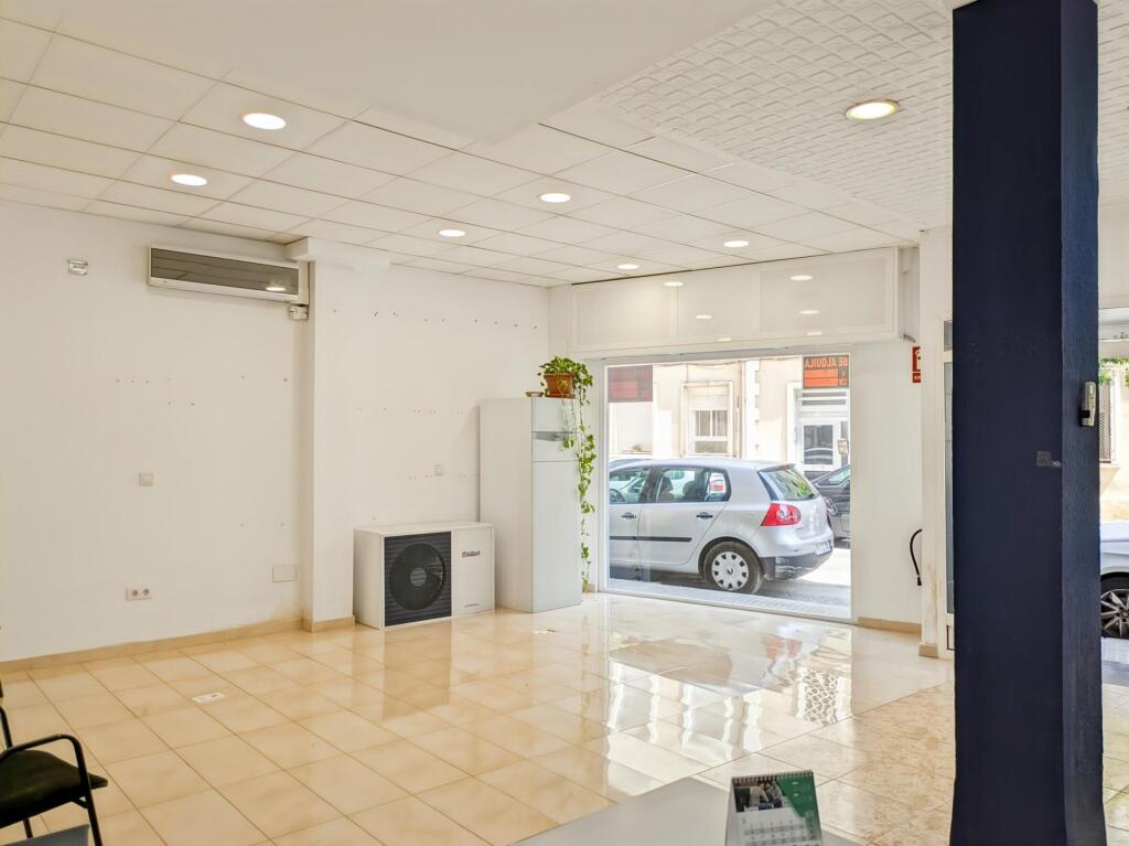 Imagen 4 de Local comercial o vivienda en Puerto de Sagunto