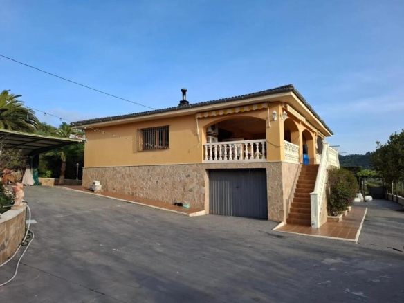 Imagen 1 de PRECIOSO CHALET EN BENILLUP