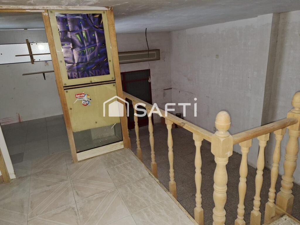 Imagen 2 de Local comercial a la venta en Villena - Zona La Morenica - Sin comision