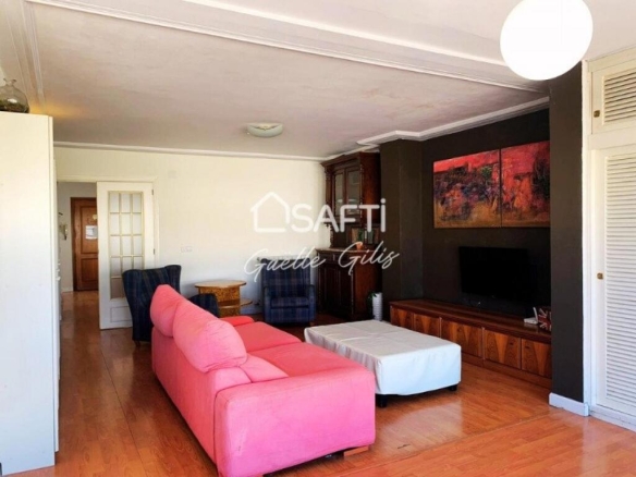 Imagen 4 de Ático de 3 plantas con licencia turística en Torrevieja.