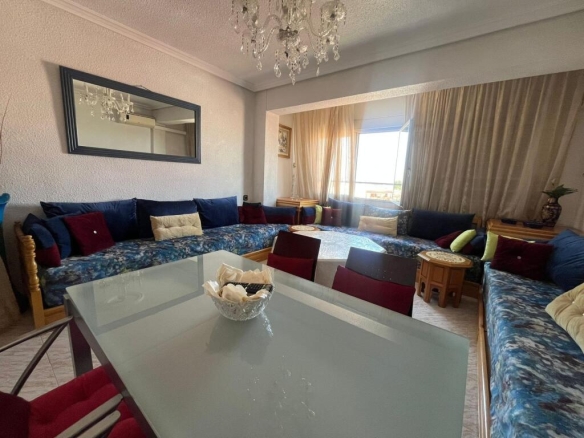 Imagen 2 de Amplio piso de 3 dormitorios en Dolores