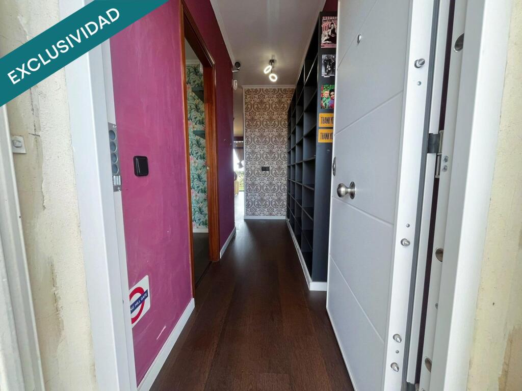 Imagen 2 de Apartamento con piscina y parking en Torrevieja