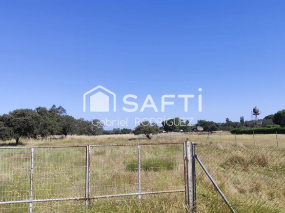 Imagen 3 de Parcela Rústica de 5.000 m² en Paraje Ermita de Bótoa – A solo 13 minutos de Badajoz